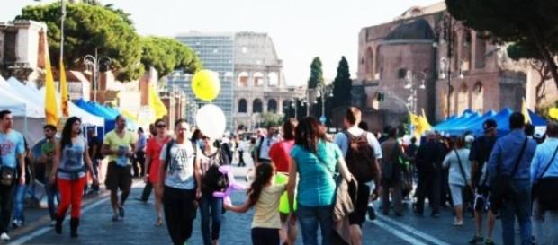 Blocco auto Roma: domenica stop al traffico Blocco auto Roma: domenica stop al traffico