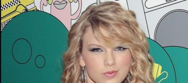 Taylor Swift reta a los hackers Taylor Swift reta a los hackers