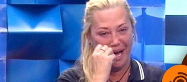 Belén Esteban lloró al ver el ánimo de Andreíta Belén Esteban lloró al ver el ánimo de Andreíta