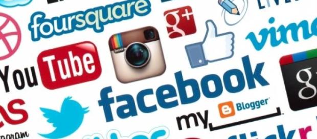 Le partage ne doit pas se faire que sur Facebook. Le partage ne doit pas se faire que sur Facebook.