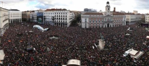 La Puerta del Sol tomada por Podemos La Puerta del Sol tomada por Podemos