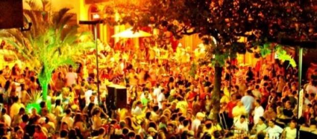 Samba da Ouvidor: Atrai multidões Samba da Ouvidor: Atrai multidões