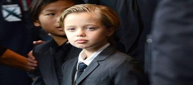 Shiloh Jolie Pitt se viste con ropa masculina Shiloh Jolie Pitt se viste con ropa masculina