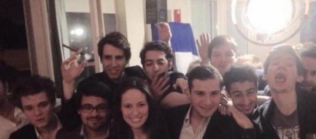 Une photo de famille multipolitisée Une photo de famille multipolitisée