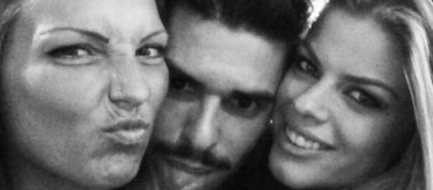 Uomini e donne: Tara e Francesca presto spose. Uomini e donne: Tara e Francesca presto spose.