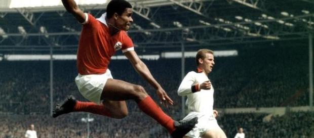 Eusébio, o imortal Pantera Negra Eusébio, o imortal Pantera Negra