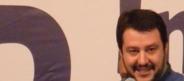 Matteo Salvini ha un flirt con Elisa Isoardi? Matteo Salvini ha un flirt con Elisa Isoardi?
