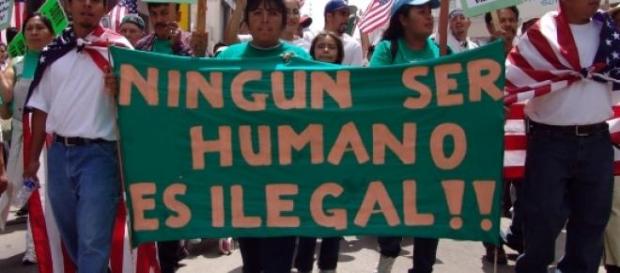 Ningún inmigrante es ilegal Ningún inmigrante es ilegal