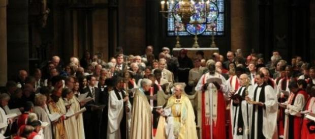 Nuevos retos para la Iglesia anglicana en el 2015 Nuevos retos para la Iglesia anglicana en el 2015