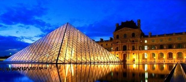 Museu do Louvre, o museu mais visitado em 2014. Museu do Louvre, o museu mais visitado em 2014.