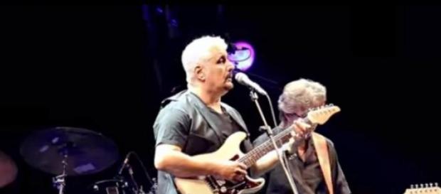 Pino Daniele con Eric Clapton Pino Daniele con Eric Clapton