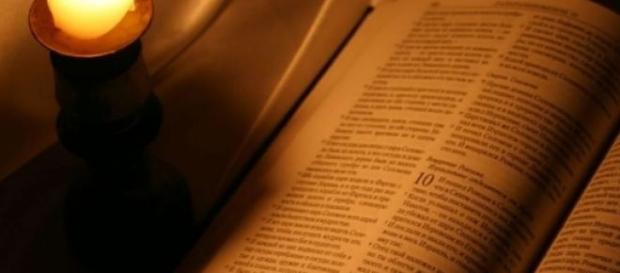 biblia carte sfanta controversata biblia carte sfanta controversata