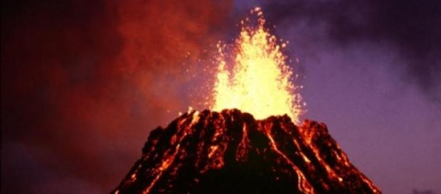 Existen 1,500 volcanes activos en la Tierra Existen 1,500 volcanes activos en la Tierra