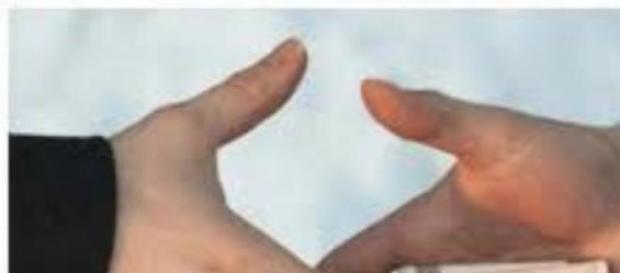 La economía del mano a mano La economía del mano a mano