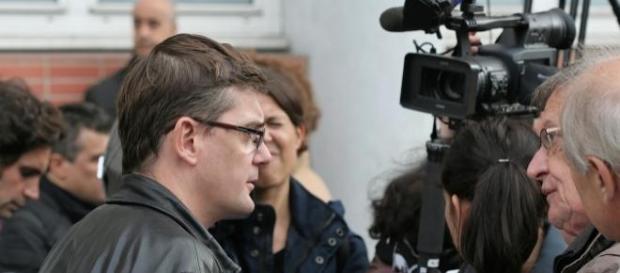 "Hoy todos somos Charlie Hebdo" "Hoy todos somos Charlie Hebdo"