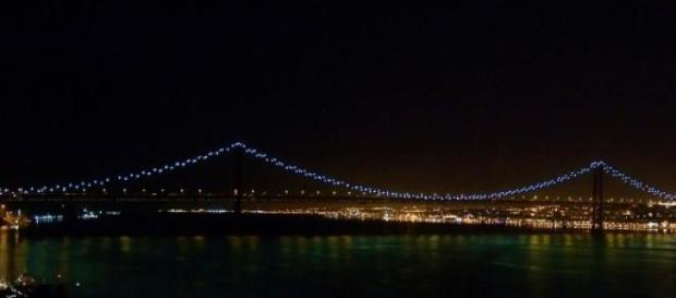 Ponte 25 de Abril em exposição em Almada Ponte 25 de Abril em exposição em Almada