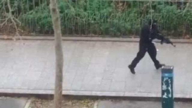 Immagini dell'attentato di Parigi.