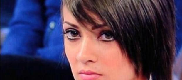 Oggi Trono Classico dedicato a Teresa Cilia Oggi Trono Classico dedicato a Teresa Cilia