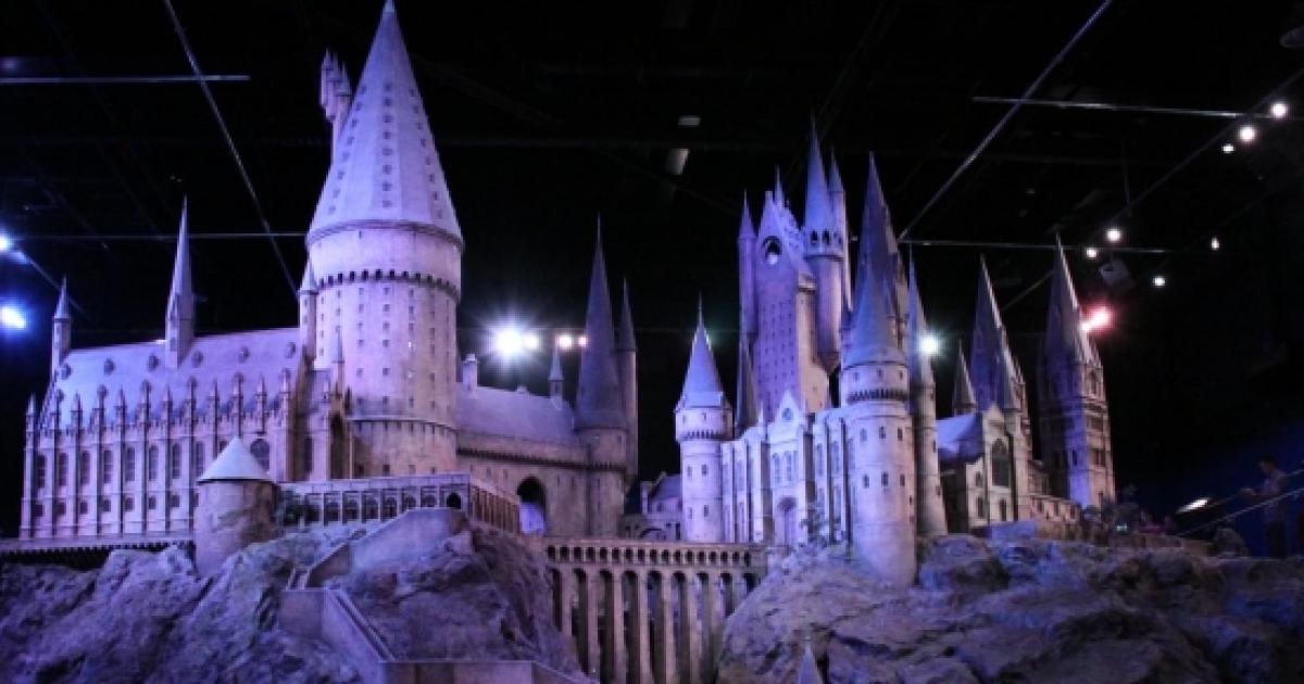 Weihnachten 2022 In Hogwarts Feiern Harry Potter Lust dieses Jahr Weihnachten in Hogwarts zu feiern?