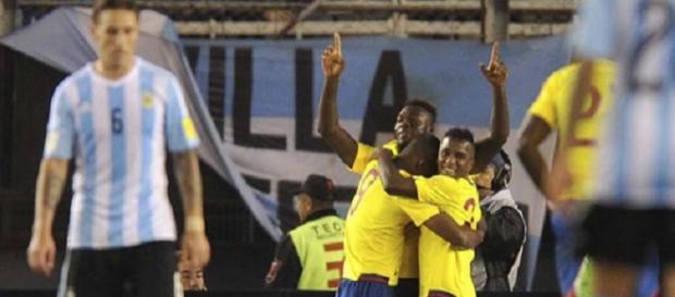 Ecuador en el festejo de uno de los goles. Ecuador en el festejo de uno de los goles.