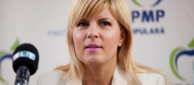 Elena Udrea va iniția această dezbatere Elena Udrea va iniția această dezbatere