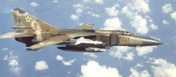 Rosyjski samolot Mig-23 (źródło: Wikipedia) Rosyjski samolot Mig-23 (źródło: Wikipedia)