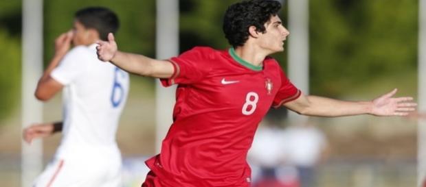 Gonçalo Guedes decisivo no triunfo português Gonçalo Guedes decisivo no triunfo português