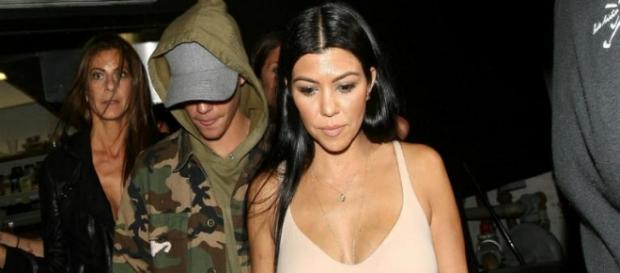 Justin Bieber e Kourtney Kardashian juntos? Justin Bieber e Kourtney Kardashian juntos?