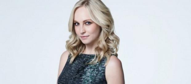 "Caroline" gespielt von Candice Acoola, Foto:CW PR "Caroline" gespielt von Candice Acoola, Foto:CW PR