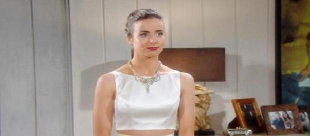Ivy sposa Liam ma lui ama la cugina Steffy Ivy sposa Liam ma lui ama la cugina Steffy