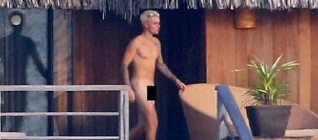 Justin Bieber fotografiado en Bora Bora Justin Bieber fotografiado en Bora Bora