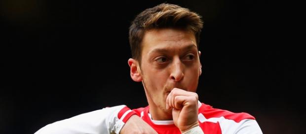 Who is the best midfielder in the league? Who is the best midfielder in the league?