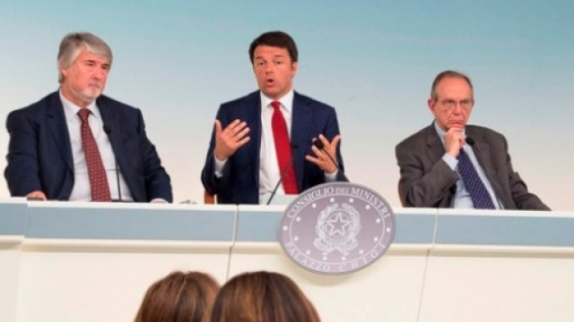 Renzi, Padoan, Poletti: dubbi su riforma pensioni
