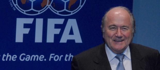 Blatter, acusado de corrupción Blatter, acusado de corrupción