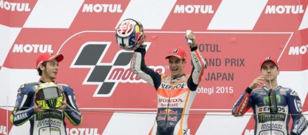 Dani Pedrosa celebra el primer puesto Dani Pedrosa celebra el primer puesto