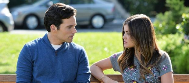 Pretty Little Liars: Ezra Fitz e Aria Pretty Little Liars: Ezra Fitz e Aria