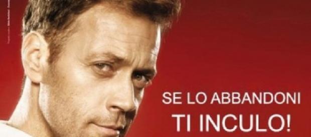 Rocco Siffredi contra el maltrato animal. Rocco Siffredi contra el maltrato animal.