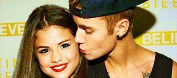 Justin Bieber foi incansável com Selena Gomez. Justin Bieber foi incansável com Selena Gomez.