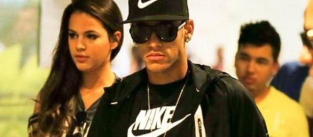 Neymar diz que tem carinho especial por Bruna Neymar diz que tem carinho especial por Bruna