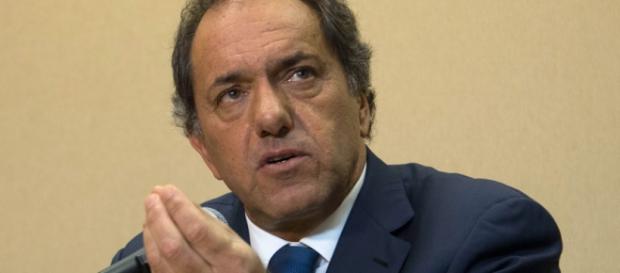 Scioli, candidato del Frente para la Victoria Scioli, candidato del Frente para la Victoria