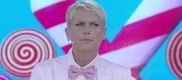 Xuxa reclama por censura política Xuxa reclama por censura política