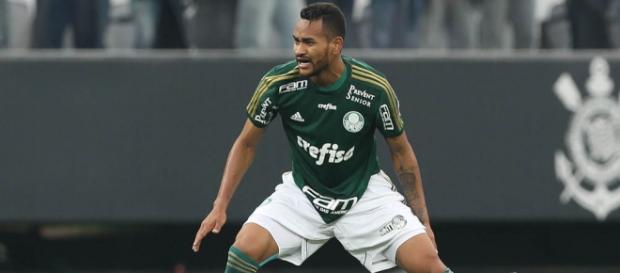 Jackson é um dos desfalques de Marcelo Oliveira. Jackson é um dos desfalques de Marcelo Oliveira.