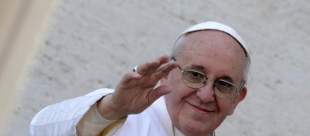 Papa cita trechos da Bíblia ao se desculpar Papa cita trechos da Bíblia ao se desculpar