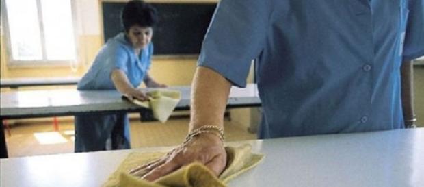 Scuola, personale Ata: class action contro governo Scuola, personale Ata: class action contro governo
