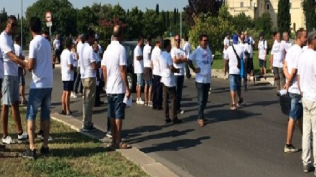 Cresce la protesta sulla questione Xylella