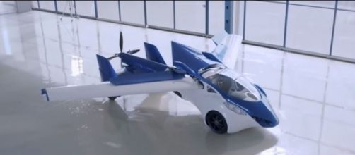 Expo 2015: AeroMobil 3.0, la macchina volante