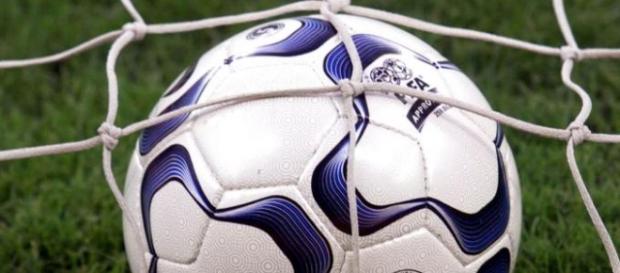 arbitro sospeso per aver interrotto una partita arbitro sospeso per aver interrotto una partita