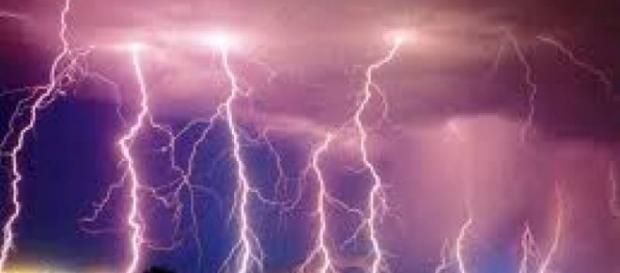E' allerta meteo per il sud Italia E' allerta meteo per il sud Italia