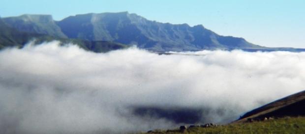 Image by Frank Flowers. Giants Castle, Drakensberg Image by Frank Flowers. Giants Castle, Drakensberg