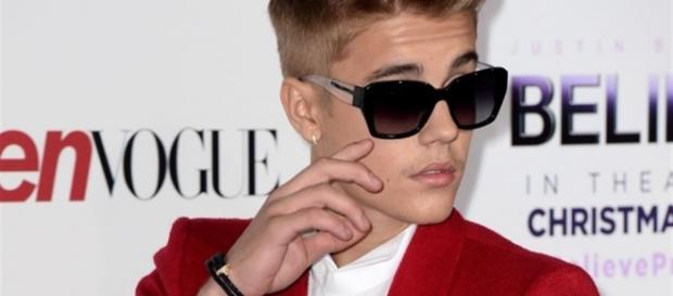 Justin Bieber en una presentación Justin Bieber en una presentación